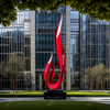 Sculpture urbaine peinte en acier inoxydable