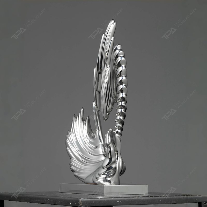Sculpture personnalisée en acier inoxydable dansant