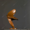 Sculpture en bronze volant comme un cygne surpris